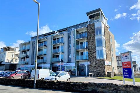 2 bedroom penthouse to rent, Narrowcliff, Newquay TR7