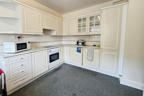 2 bedroom flat for sale, Stray Court Princes Villa Road, Harrogate, HG1 5RJ