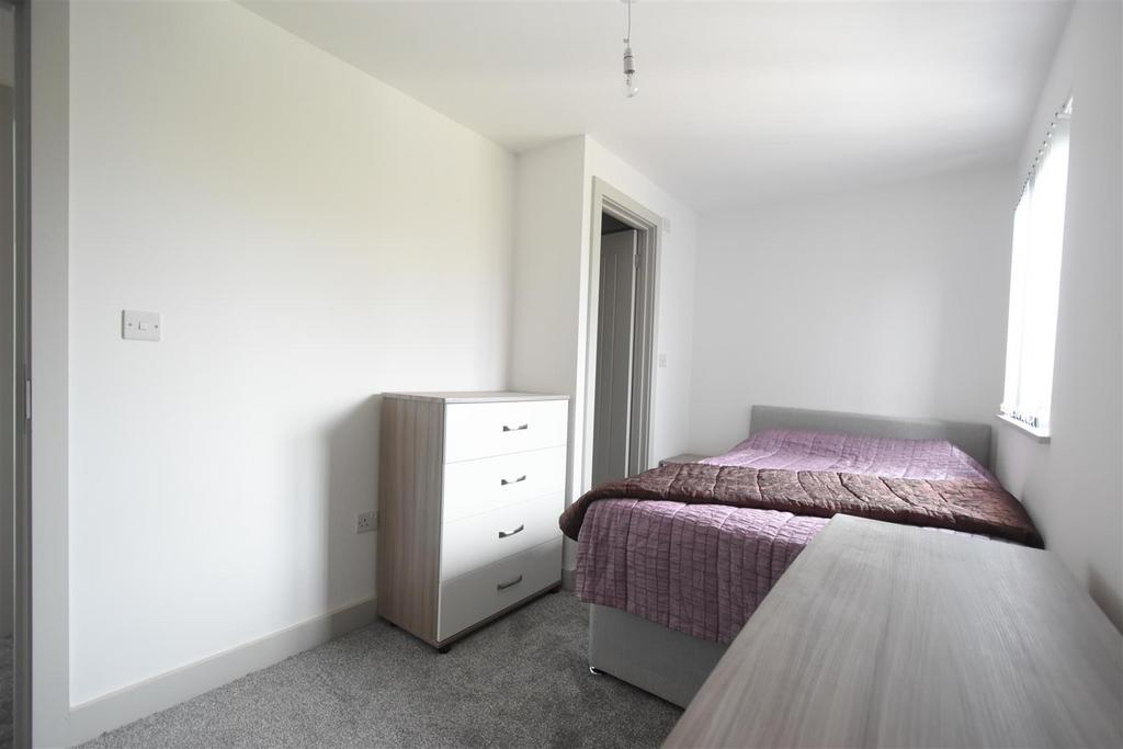 Other Bedroom.JPG