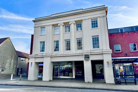 High Street, Lymington, Hampshire, SO41