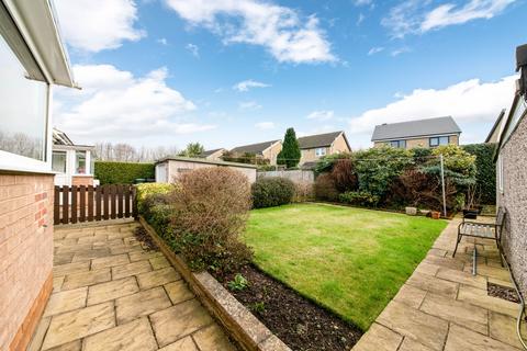 2 bedroom semi-detached bungalow for sale, Sycamore Court, Kirkburton, HD8