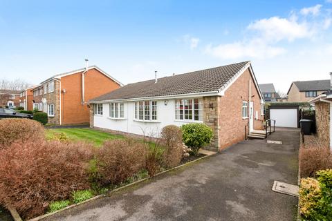 2 bedroom semi-detached bungalow for sale, Sycamore Court, Kirkburton, HD8