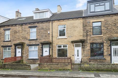 3 bedroom terraced house to rent, Woodhall Terrace, Bradford, West Yorkshire, BD3