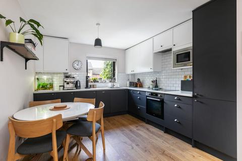 2 bedroom flat for sale, Monmouth Square, Winchester, SO22