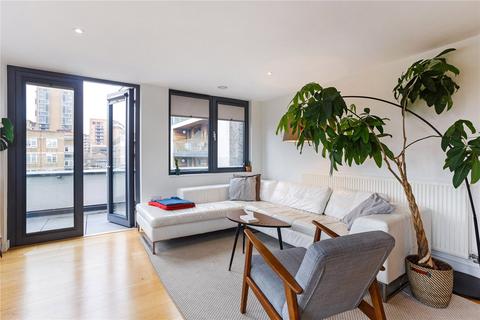 3 bedroom apartment for sale, Dalston Lane, London, E8