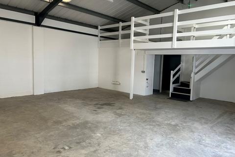 Industrial unit to rent, South Brent TQ10