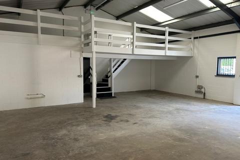 Industrial unit to rent, South Brent TQ10