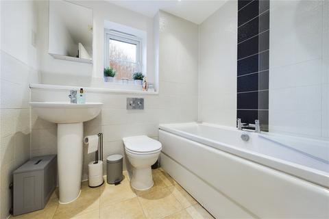 19 Tabby Drive, Three Mile Cross, Reading, RG7 1WQ
