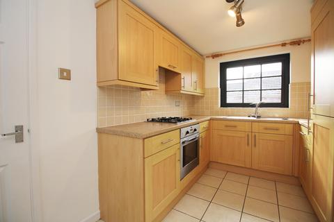 3 bedroom detached house to rent, Salem Lane, Church Village. CF38 1PT