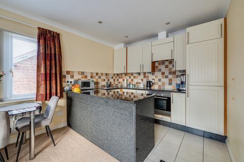 2 bedroom apartment for sale, Sens Close, Chester CH1