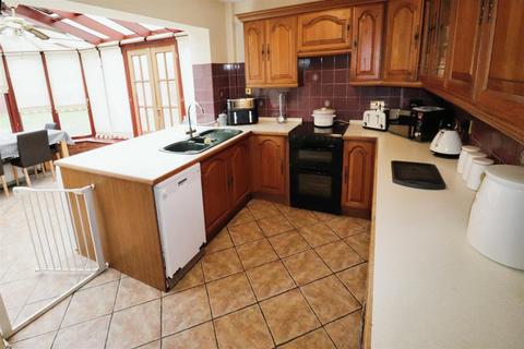 2 bedroom semi-detached house for sale, Orford Rise, Galley Common, Nuneaton