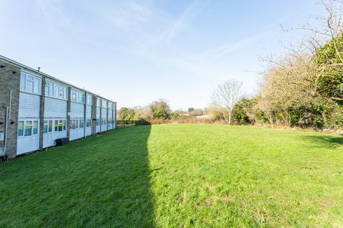 9 Bawden Close, Canterbury, CT2 7DW