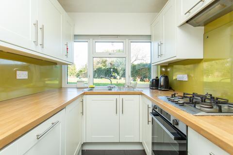 9 Bawden Close, Canterbury, CT2 7DW
