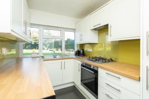 9 Bawden Close, Canterbury, CT2 7DW