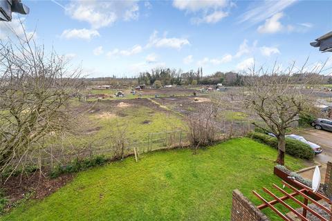 35 Deerhurst Close, Feltham, TW13 7HU