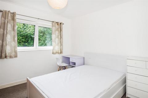 27 London Terrace, London, E2 7SQ