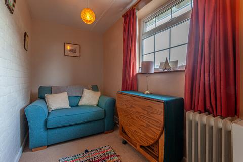 1 bedroom end of terrace house for sale, The Street, Bawdsey, IP12 3AH