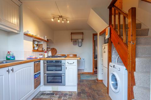 1 bedroom end of terrace house for sale, The Street, Bawdsey, IP12 3AH