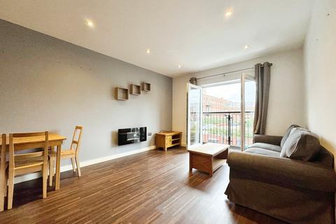 2 bedroom flat to rent, Houseman Crescent, West Didsbury, Manchester, M20