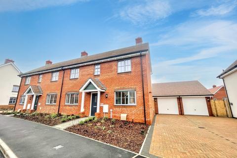 3 bedroom semi-detached house to rent, Fordingbridge