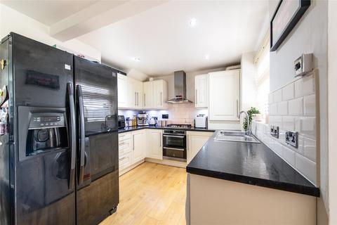 13 Grangeways Close, Northfleet, Gravesend, DA11 8NX