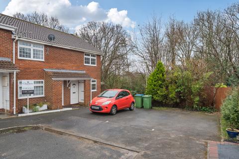 2 bedroom terraced house for sale, Monarch Close, Locks Heath, Southampton, Hampshire, SO31