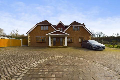 6 bedroom house to rent, Peeks Brook Lane, Horley RH6