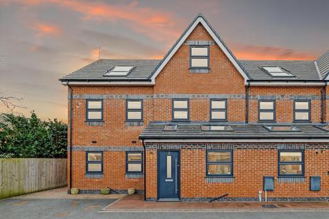 3 bedroom terraced house for sale, Alexandra Mews, Chester CH4