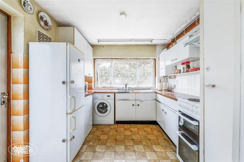 3 bedroom end of terrace house for sale, Whitehall Road, Hanwell