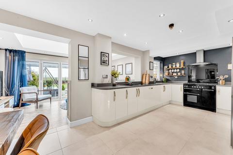 59 Arklow Drive, Hale Village, Liverpool, L24 5RW