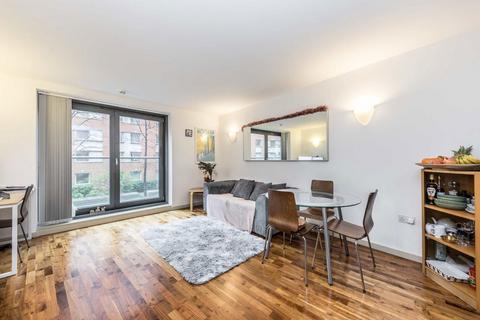 1 bedroom flat to rent, Fairmont Avenue, London E14