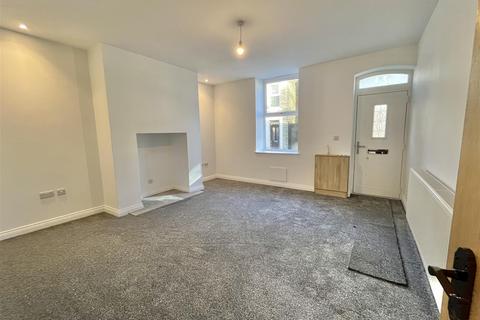 3 bedroom end of terrace house for sale, Hollincross Lane, Glossop