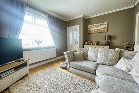 35 Leafield Crescent, Bradford, BD2 3SG