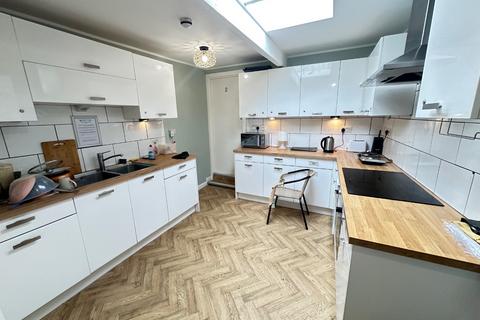undefined, En Suite, Park Street, Luton, Bedfordshire, LU1 3EU