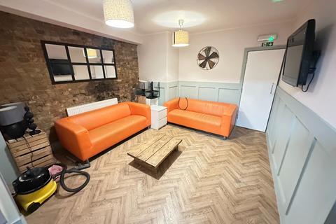 undefined, En Suite, Park Street, Luton, Bedfordshire, LU1 3EU