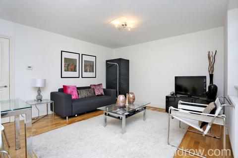 2 bedroom flat to rent, Westmoreland Terrace, Pimlico, London, SW1V