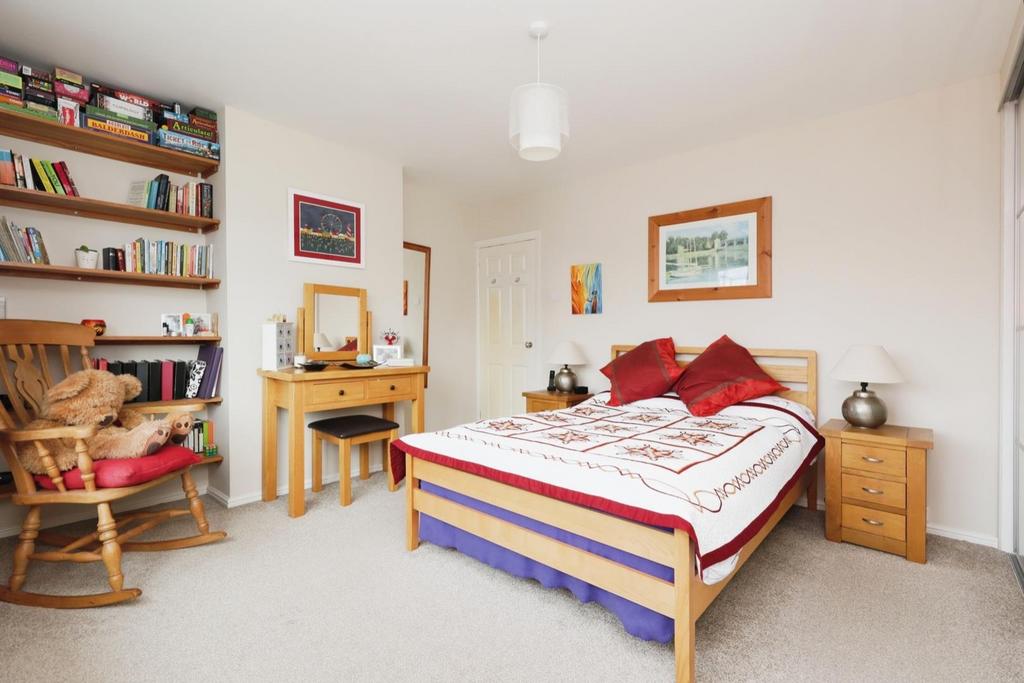 Bedroom no.1