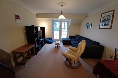 2 bedroom apartment to rent, Blossomfield Gardens, Blossomfield Road, Solihull, West Midlands