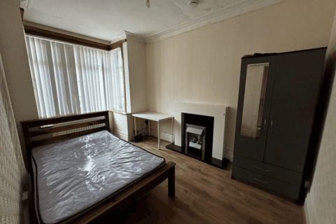 42 Bolingbroke Road, Coventry, CV3 1AQ