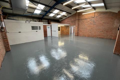 Industrial unit to rent, 12-13 Commerce Park, Whitehall Industrial Estate, Colchester, Essex, CO2