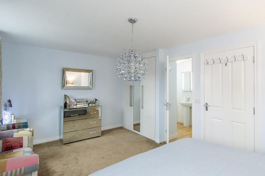 (Bedroom One Photo Two)