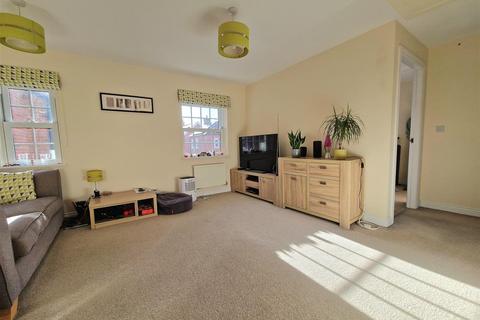 52 Cantley Road, Great Denham, Bedford, MK40 4RX