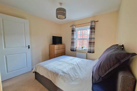 52 Cantley Road, Great Denham, Bedford, MK40 4RX