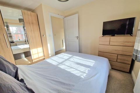 52 Cantley Road, Great Denham, Bedford, MK40 4RX