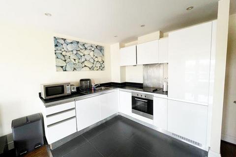 2 bedroom flat to rent, New Church Road, Hove