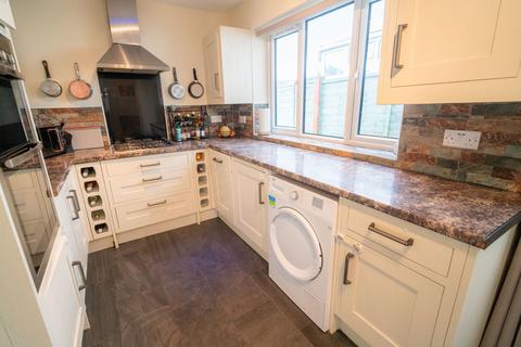22 Barton Croft, Hall Green, Birmingham, B28 0UY
