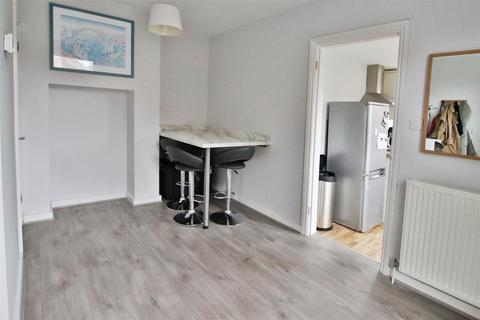 2 bedroom semi-detached house for sale, Bridge Road, Park Gate, Southampton