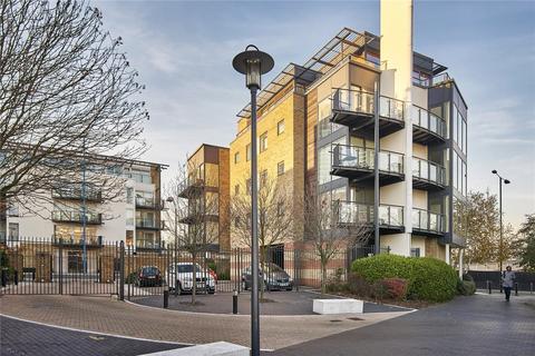 2 bedroom flat for sale, Boardwalk Place, London