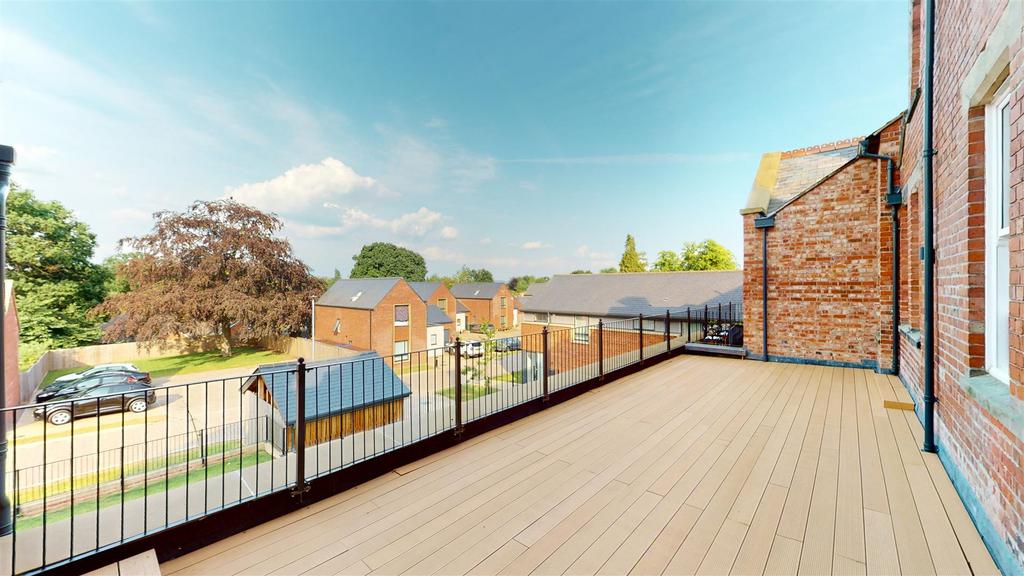 Radbrook Hall 21 Roof Terrace 2023.jpg