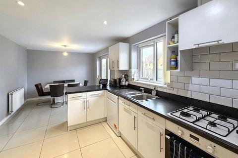 4 bedroom detached house for sale, Moor Drive, Wallsend, Tyne and Wear, NE28 9FE